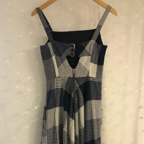 Just Taylor Navy Dress - Picture 8 of 8